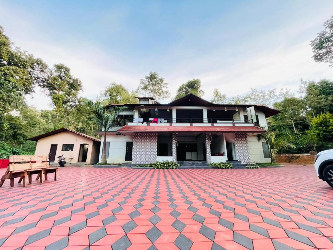 Coorg Heaven Plantation Homestay Madikeri